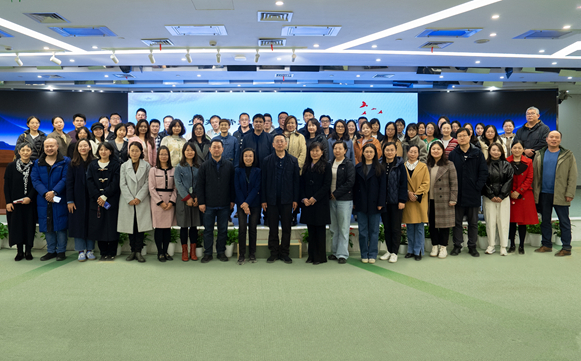 中国法治出版社成功举办 “智慧赋能 融合创新”AI应用专题培训